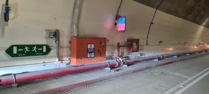 SOS al interior del Túnel de la Línea