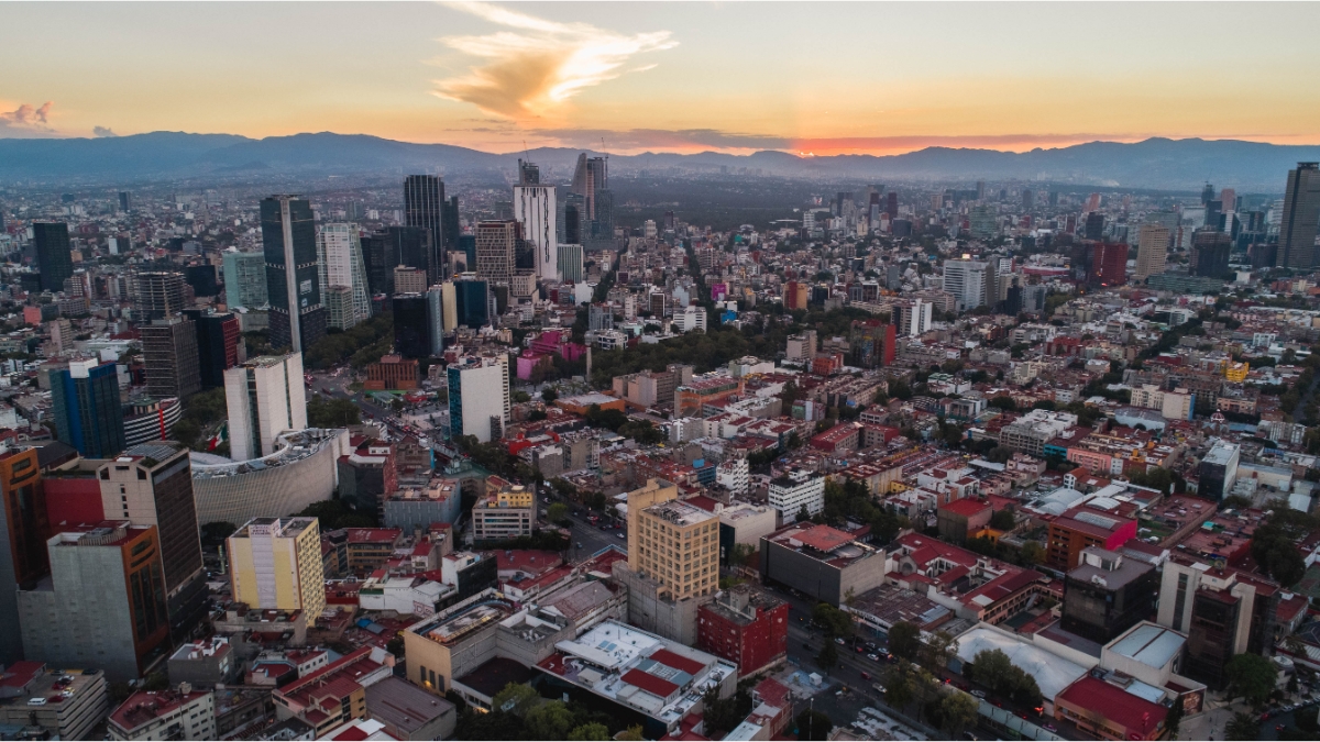 Instalarán más de 40 mil nuevas cámaras de videovigilancia en Ciudad de México