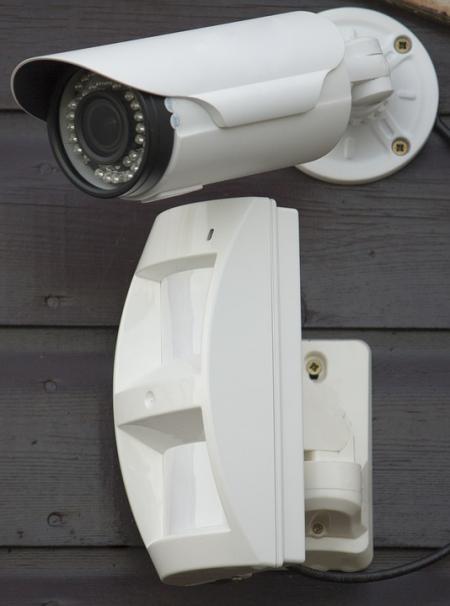 68080c0d4bb82_camsensor.jpg.jpeg